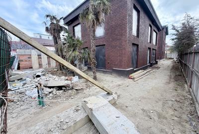 Casă individuală cu 4 camere în Metalurgiei