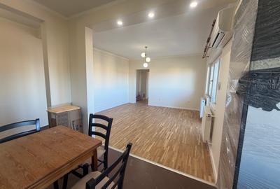 Vand apartament 3 camere Dambovita mansarda 95000 euro - 1