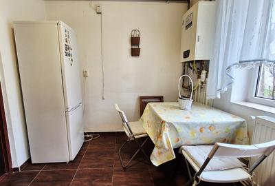 Apartament 2 camere de vânzare – zona Tomis 2 – centrală pe gaz - 2