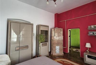 Casa de vanzare cu gradina si curte in Orasul din Inima Sarii Targu Ocna - 7