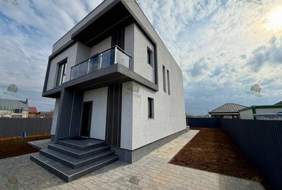 Casă individuală 4 camere Berceni – 3 băi, curte 540 mp, gata de mutat - 1