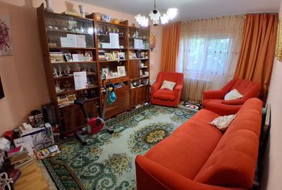 CANTA 3 CAMERE DECOMANDAT CONF.1  ET.1  MOBILAT BLOC 1980   COD 162246 - 1