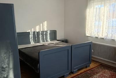 Vand  casa cu  3 cam.in BERENI - 5