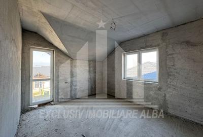 Casa individuala | Semifinisata | 230 mp | 480 mp teren | Partos - 9