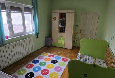 De vanzare - casa mobilata utilata - zona Giurgiului - 4