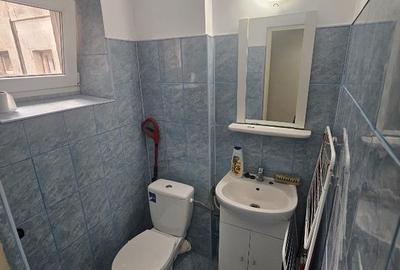 Apartament 3 camere,2 bai,zona Judetean - 7