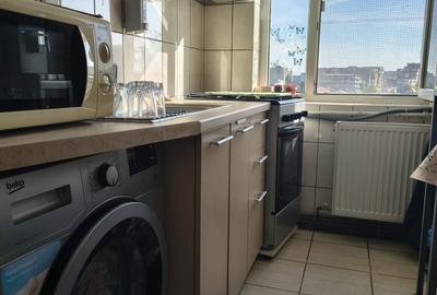 Apartament 2 camere,decomandat, garaj, boxa si centrala proprie - 3