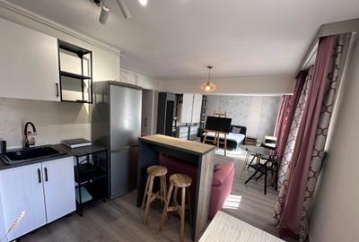 Parter cu vedere la padure - 1