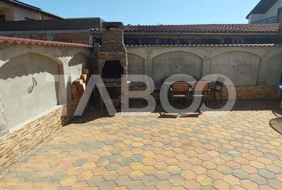 Apartament spatios 2 camere la casa loc parcare in Selimbar - 8