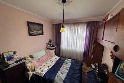 Apartament de vanzare, 2 camere, Bd. Unirii - 4