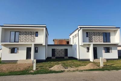 Duplex cu 5 camere în Dumbrăvița