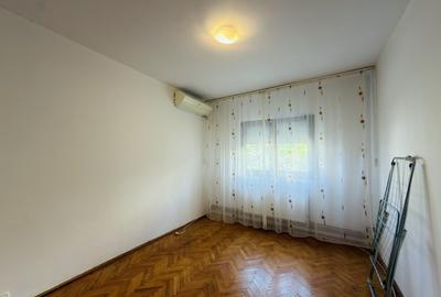 Apartament 3 camere, decomandat, etajul 2, zona Soarelui - 4