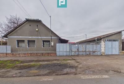 Casă cu 755 mp teren, zonă centrală Curtici - 11