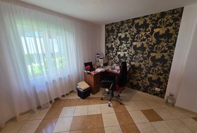 Nicolae Grigorescu, 10 minute metrou si parc IOR, pe strada Malva, - 12