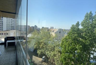 Apartament 4 camere bloc boutique si terasa de 25m - 28