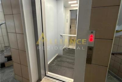 Metrou Aparatorii Patriei 3 cam bloc 1985 et 2 - 12