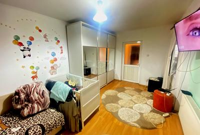 Casa- 4 camere- Sector 5- COMISION 0% - 3