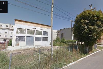 Spatiu comercial 200 mp Zimnicea, teren 700 mp, central - 2