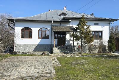 Proprietate de excepție în Lelești – la doar 8 km de Târgu Jiu - 1