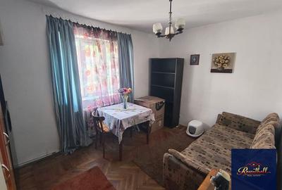 Apartament 2 camere D etj 3 bloc turn Bd.M.Eminescu 49_IJPolitie - 5
