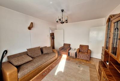 Apartament de inchiriat, 3 camere, str.Negoveanu ! - 11