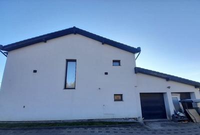 Case individuală, Dezmir, 2 garaje, 500mp teren - 3