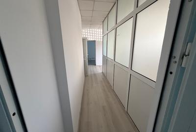 Spațiu comercial central de închiriat - 8