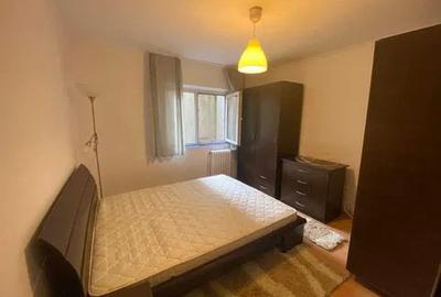 Apartament cu 2 camere decomandat, mobilat în Nicolina