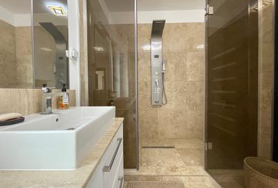 Vanzare VILA la cheie 338 mp  teren 800 mp - pe malul lacului Laguna Verde - 20