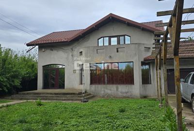 CASA / VILA DE VANZARE - 16