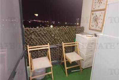 Apartament cu 3 camere semidecomandat în Chitila