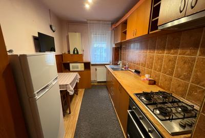 Apartament cu 3 camere, mobilat în Mihai Viteazul