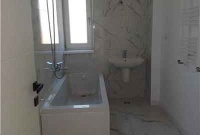 Apartament cu 2 cam si terasa, vedere catre lac - 13