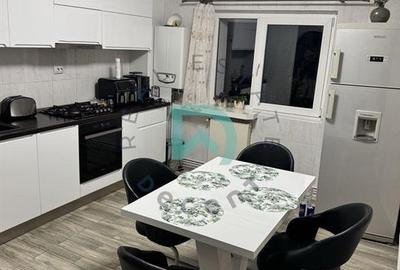 Apartament cu 3 camere decomandat, mobilat în Răcădău