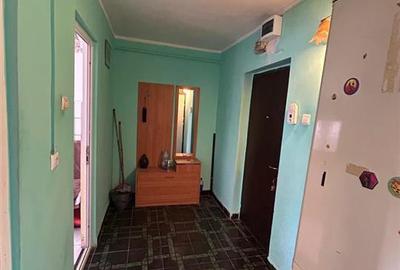 Garsoniera ,34mp, etaj 3, zona sud, Aleea Stadionului. - 4