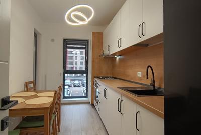 Apartament cu 2 camere decomandat în Politehnica