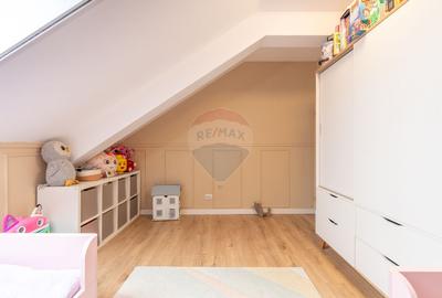 Apartament 3 camere de vanzare Bună Ziua str. Costache Negri Parcare - 12