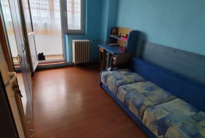 Apartament 4 camere -Soseaua Oltenitei-Metrou Aparatori Patriei-2 bai - 12