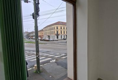 Piata Sinaia, Spatiu pentru diverse activitati - 7
