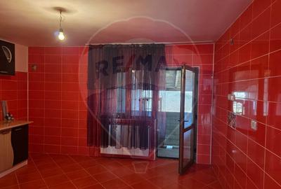 De vanzare casa solida cu teren generos si acces facil Lespezi Bacau - 3