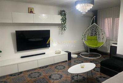 Apartament cu 3 camere decomandat, mobilat în Central