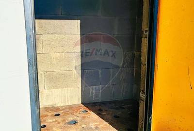 Casă / Vilă cu 3 camere de vânzare în zona Sud - 12