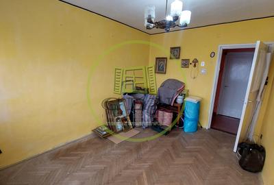 Apartament 3 camere, decomandat, 66mp, Valea Rosie zona Piata - 2