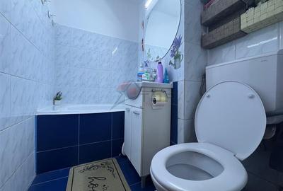 Etaj 3, apartament cu 2 camere Mircea cel Batran - 12