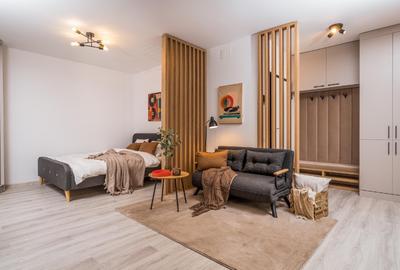 Studio Modern, Prima Inchiriere, Timpuri noi - 1