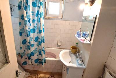 Apartament 2 camere zona Bradet etajul 1 72mp Pret 87000eur neg - 9