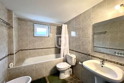 Casa de vacanta spatioasa de vanzare 6 dormitoare in Gura Humorului - 12