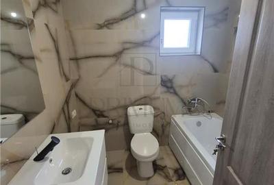Duplex pe parter - 3 dormitoare - zona foarte buna - gata de mutat - 18