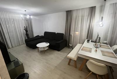 Apartament cu 3 camere decomandat în Pantelimon