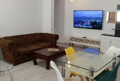 Apartament cu 3 camere decomandat, mobilat în Tomis Plus